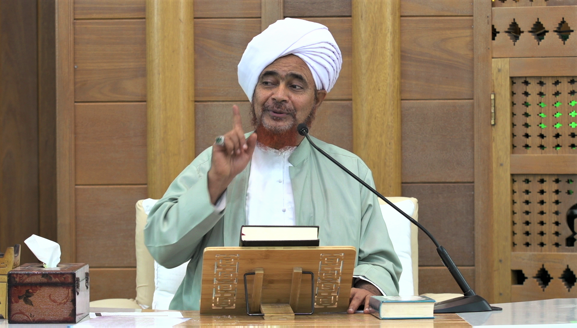 شرح الحِكَم العطائيَّة لباراس - 44 شرح الحِكَم العطائيَّة لباراس - 44