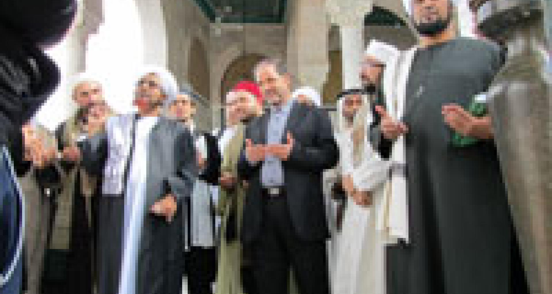 وصول الحبيب إلى تونس