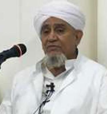امتداد الرحمة بالوحي والتنزيل إلى أجيال الأمة بالتلقي وصلات القلوب