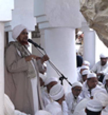 محاضرة في مجلس الذكر والتذكير في زيارة الإمام حامد بن عمر بن حامد للنبي هود عليه السلام