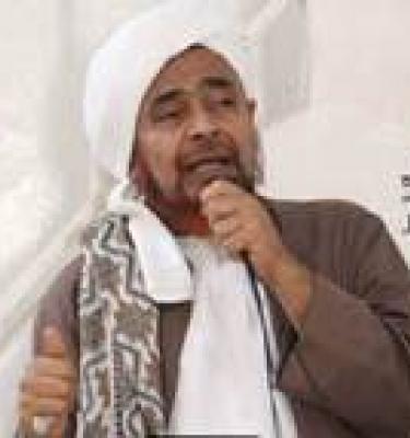 مذاكرة الحبيب عمر في تشييع جنازة الحبيب محسن بن حامد الحداد رحمه الله