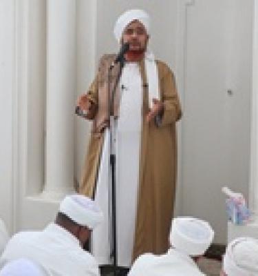 مذاكرة الحبيب عمر بن حفيظ في جامع تريم عصر أول جمعة في شوال 1442هـ